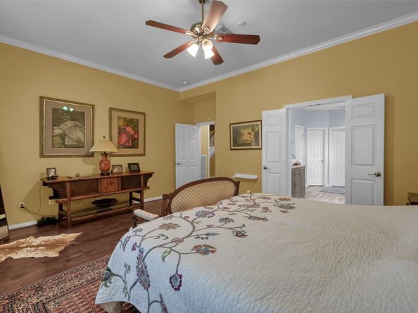 143 S Goldenvine Circle, The Woodlands TX 77382