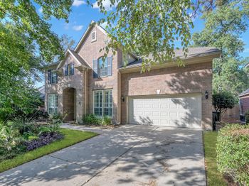 143 S Goldenvine Circle