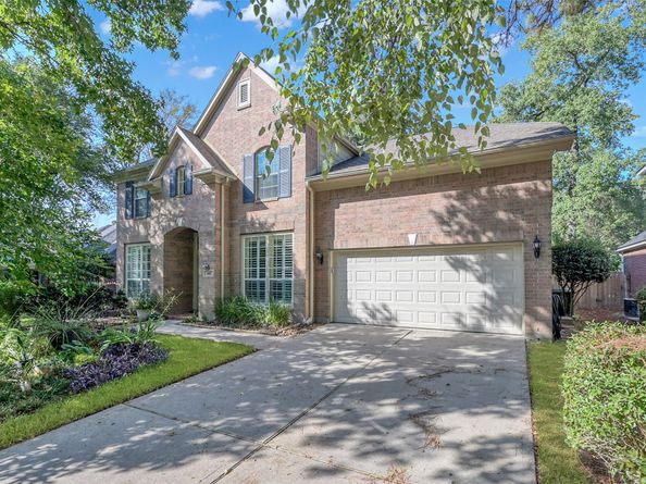 143 S Goldenvine Circle, The Woodlands TX 77382