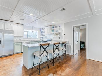 1922 Old Dixie Drive