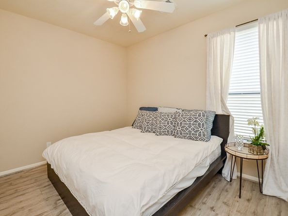 614 Coggins Point Way, Sugar Land TX 77479