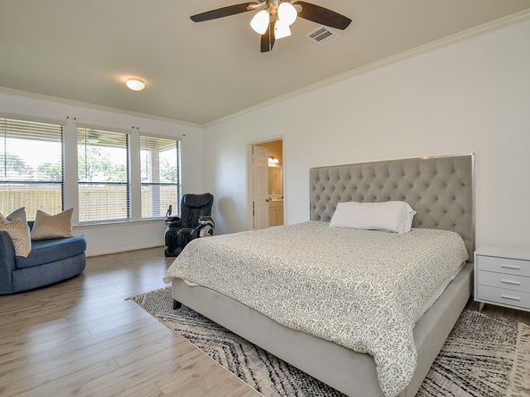 614 Coggins Point Way, Sugar Land TX 77479