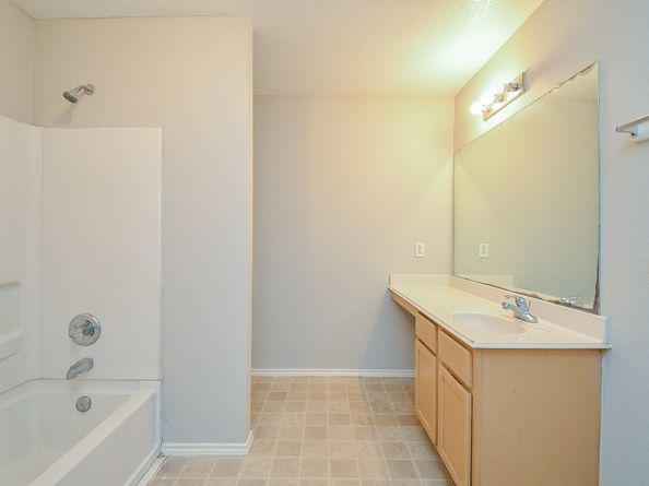 7714 Chatham Springs Lane, Cypress TX 77433