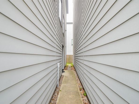 3804 Leeland Street, Houston TX 77003