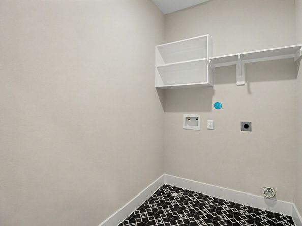 5000 Higgins Street A and B, Houston TX 77033