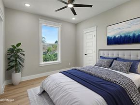 5000 Higgins Street A and B, Houston TX 77033