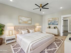 5000 Higgins Street A and B, Houston TX 77033