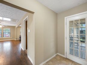 130 Airway Drive, Houston TX 77037