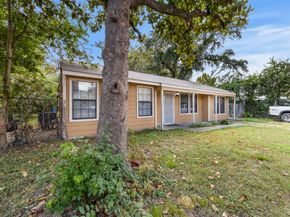 130 Airway Drive, Houston TX 77037