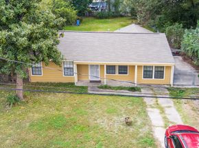 130 Airway Drive, Houston TX 77037