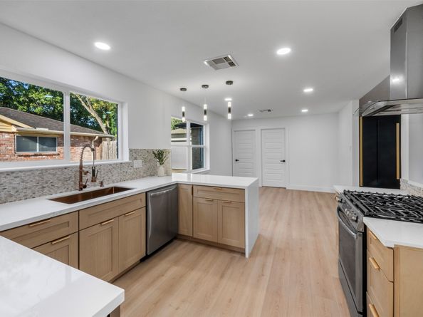 13530 knottinghill Drive, Sugar Land TX 77498