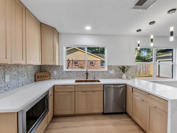 13530 knottinghill Drive, Sugar Land TX 77498