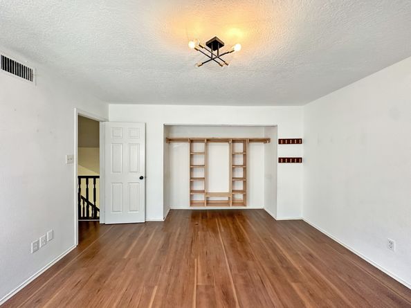 3230 Beaver Glen Drive, Houston TX 77339
