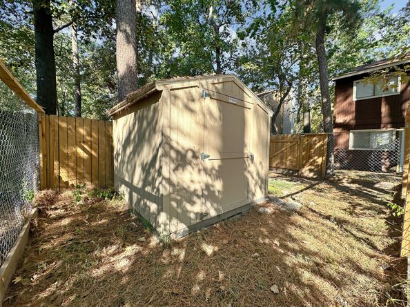 3230 Beaver Glen Drive, Houston TX 77339