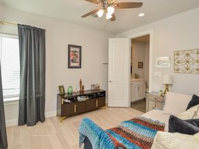 2419 W Kolbe Lane, Houston TX 77080