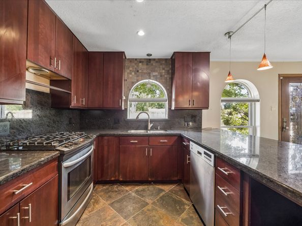 1846 Hollister Street 12, Houston TX 77080