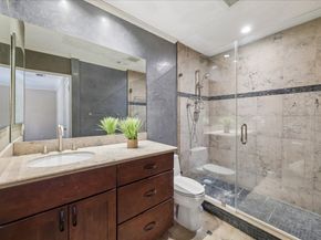 1846 Hollister Street 12, Houston TX 77080
