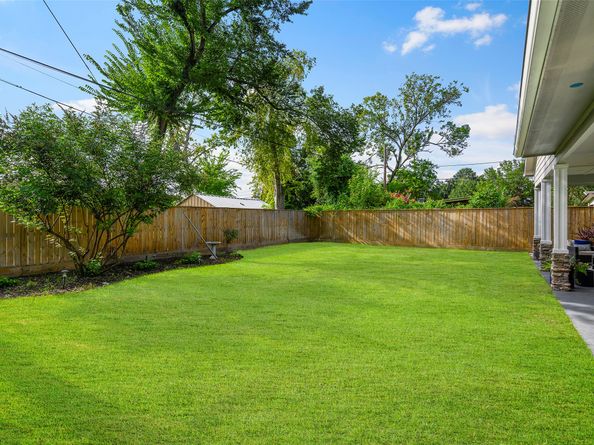 2018 Marnel Road, Houston TX 77055