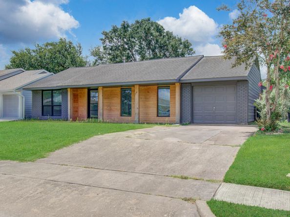 4009 Omeara Drive, Houston TX 77025
