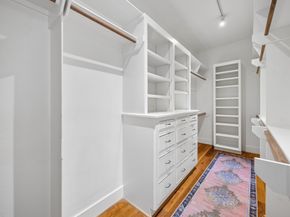 700 E 9th Street, Houston TX 77007