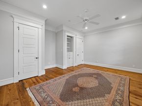 700 E 9th Street, Houston TX 77007