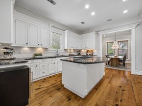 700 E 9th Street, Houston TX 77007