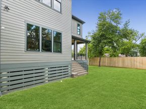 2203 Cheshire Lane, Houston TX 77018