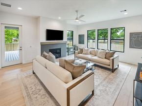 2203 Cheshire Lane, Houston TX 77018