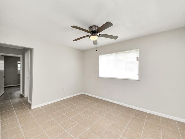 3910 Hoffman Street 1, Houston TX 77026