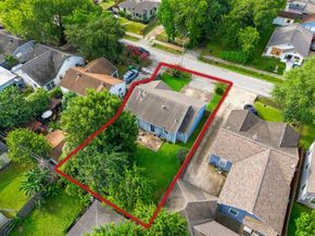 7717 Scanlock Street, Houston TX 77012