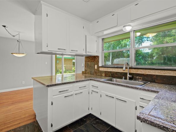 11206 Cliffwood Drive, Houston TX 77035