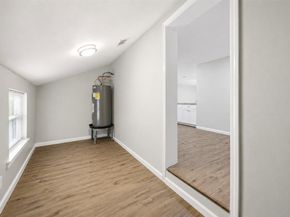 6403 Gainesville Street, Houston TX 77020