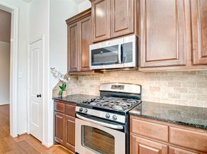 20 Cheswood Manor Court, The Woodlands TX 77382