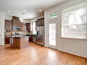 20 Cheswood Manor Court, The Woodlands TX 77382