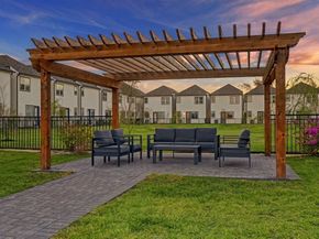 2309 Silva Park Lane, Houston TX 77091