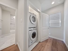2309 Silva Park Lane, Houston TX 77091