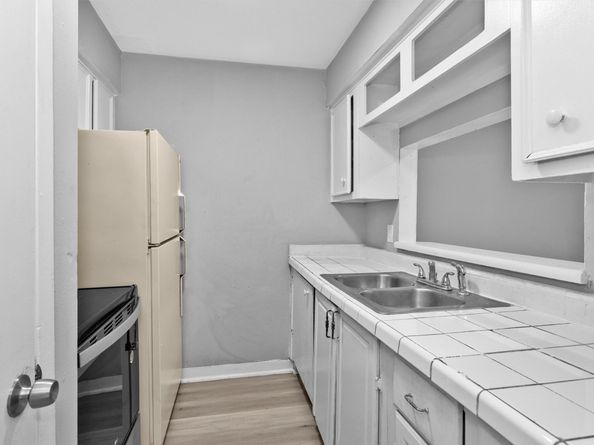 201 W Rosamond Street 41, Houston TX 77076