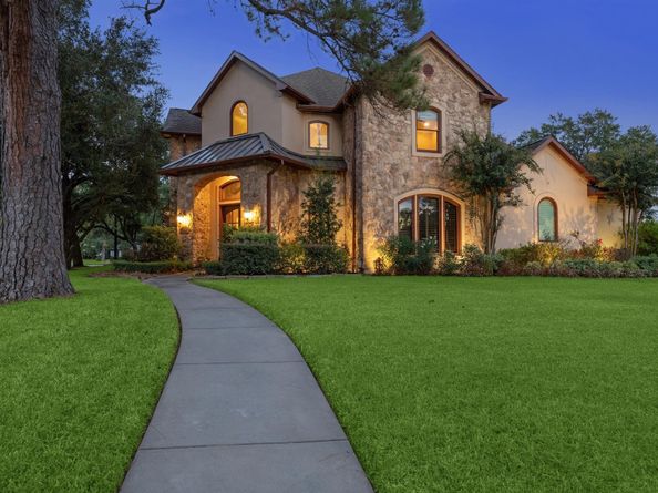 170 Plantation Road, Houston TX 77024