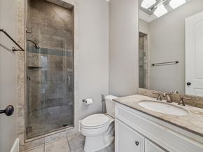 170 Plantation Road, Houston TX 77024