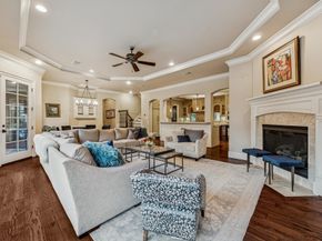 170 Plantation Road, Houston TX 77024