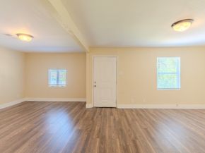 1114 Blackwood Avenue, Houston TX 77032