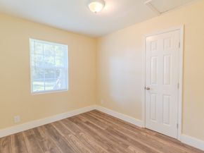 1114 Blackwood Avenue, Houston TX 77032