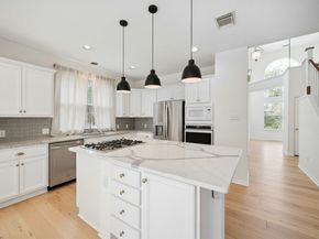 15 Redland Place, Spring TX 77382