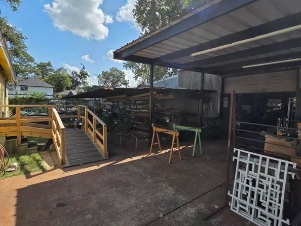 5418 Parker Road, Houston TX 77016