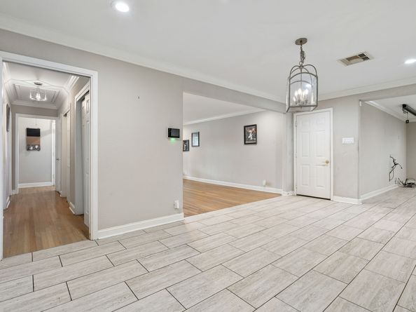 1822 Millwood Drive, Houston TX 77008