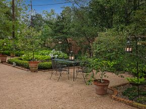 2005 Claremont Lane, Houston TX 77019