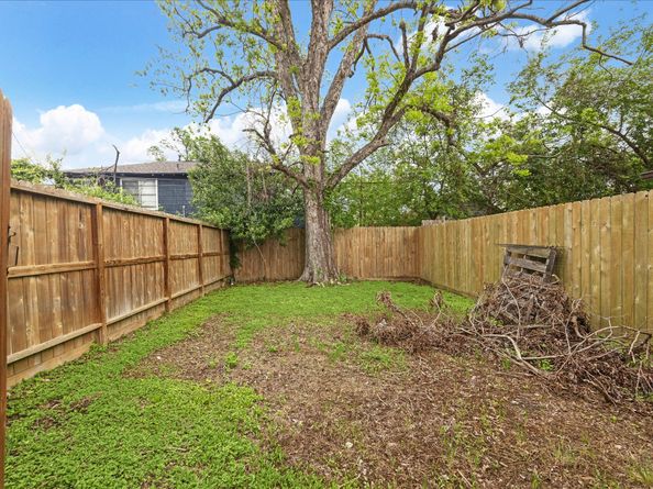 4502 Hain Street, Houston TX 77009