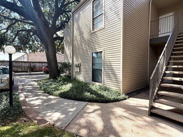 9707 Richmond Avenue 73, Houston TX 77042