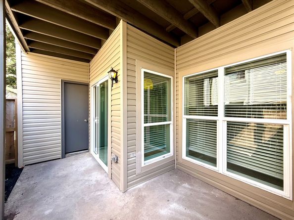 9707 Richmond Avenue 73, Houston TX 77042
