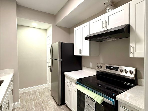 9707 Richmond Avenue 73, Houston TX 77042